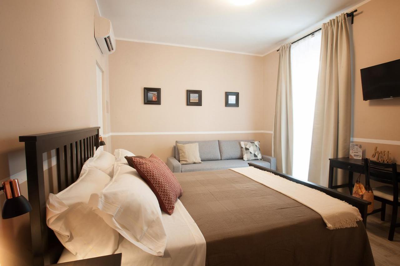 6Th Land - Rent Rooms Affittacamere La Spezia Bagian luar foto