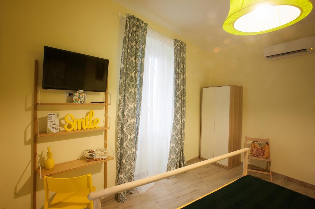 6Th Land - Rent Rooms Affittacamere La Spezia Bagian luar foto