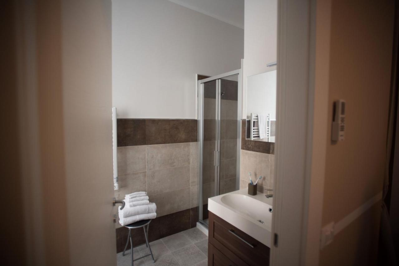 6Th Land - Rent Rooms Affittacamere La Spezia Bagian luar foto