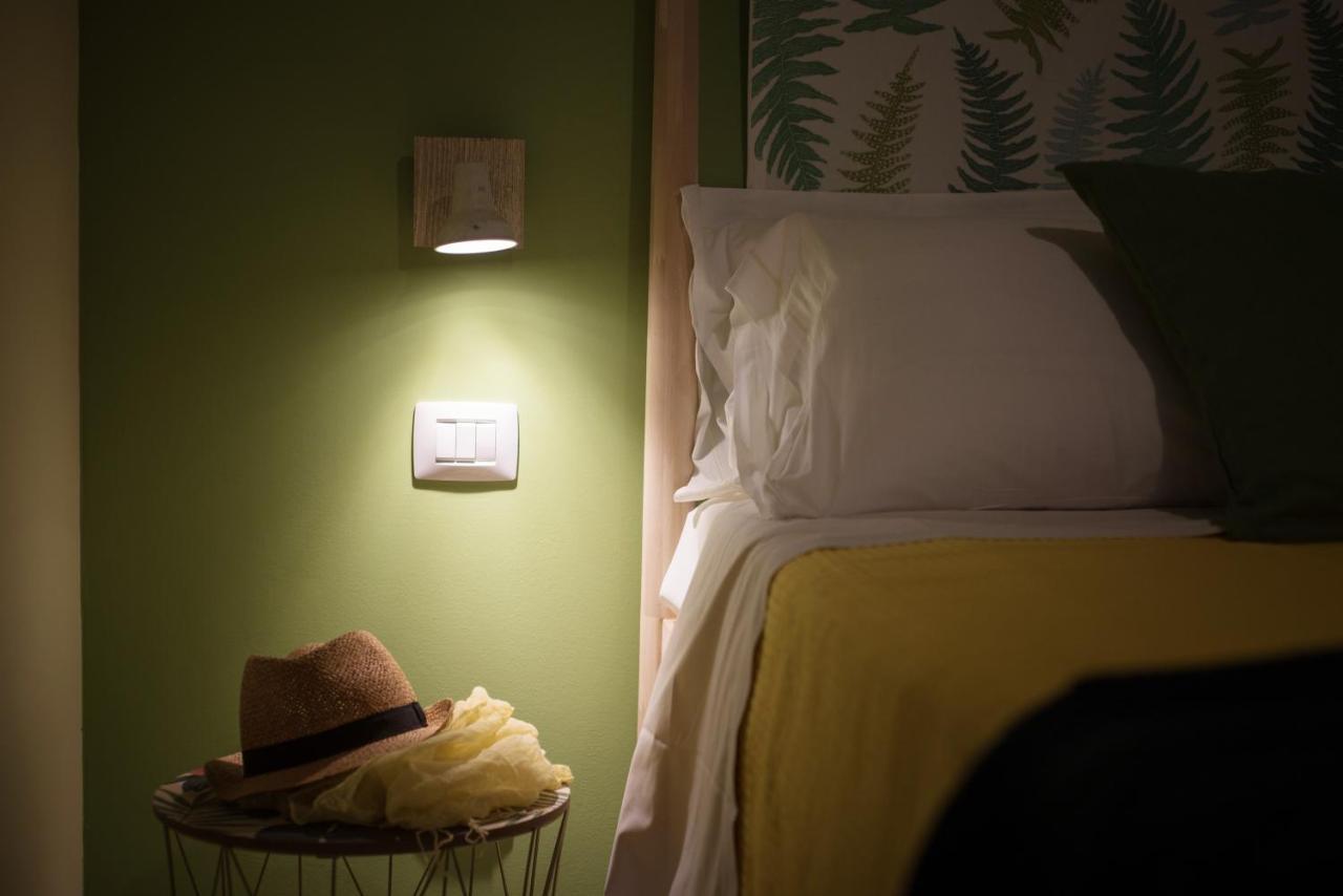 6Th Land - Rent Rooms Affittacamere La Spezia Bagian luar foto
