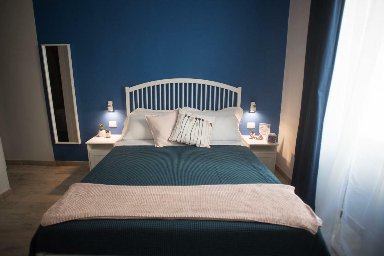 6Th Land - Rent Rooms Affittacamere La Spezia Bagian luar foto